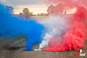 Rauchflagge 40s, blau/weiß/rot online bestellen