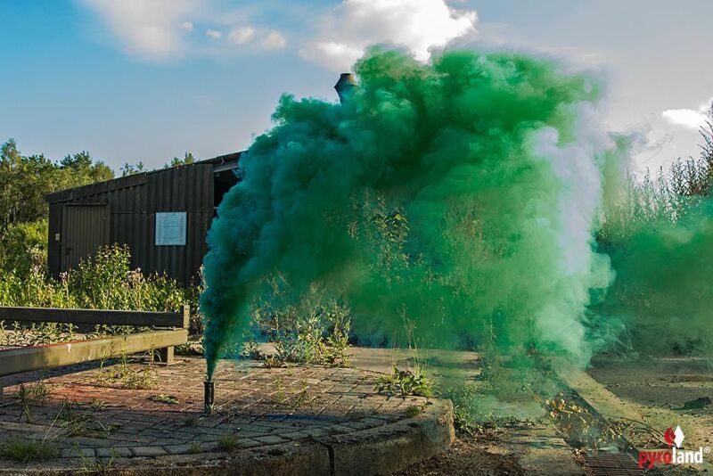 battlesmoke-38-mit-reisszuender-80s-gruen